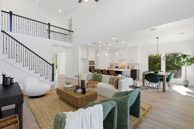 407 Francis Lottie DR, Buda, TX 78610