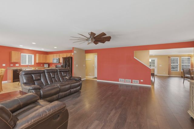 3905 Harmony Drive, Zion, IL 60099