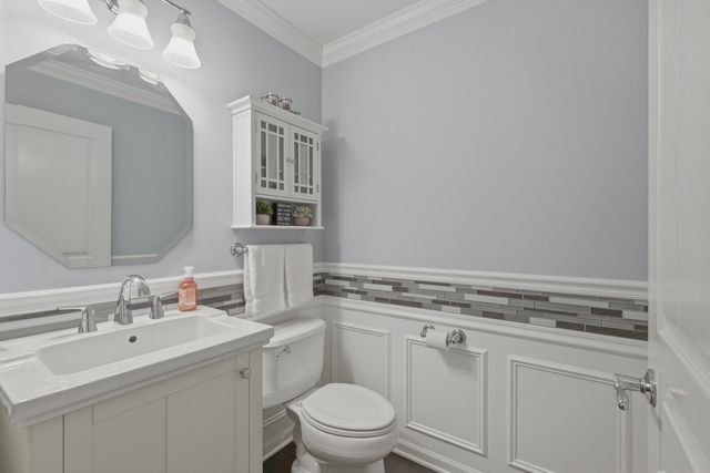 3905 Harmony Drive, Zion, IL 60099