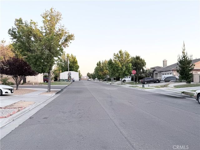 916 Roxanne, Hemet, CA 92543