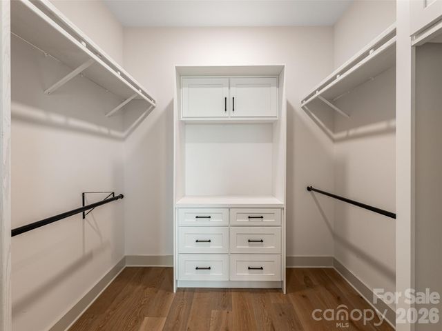24 S Watchman Drive, Hendersonville, NC 28791