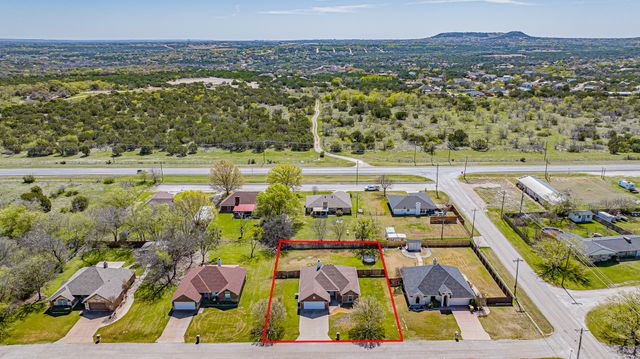 1909 Lazy Court, Granbury, TX 76048