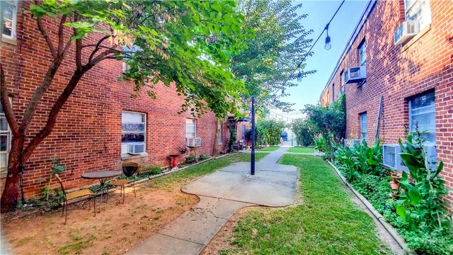 625 Dickson Street 19, Fayetteville, AR 72701