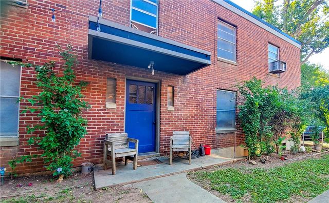 625 Dickson Street 19, Fayetteville, AR 72701