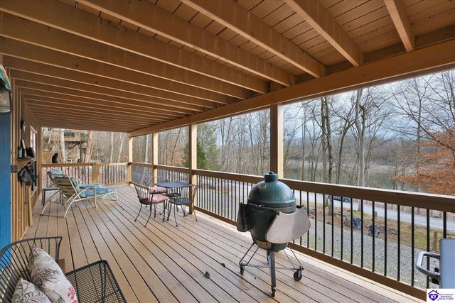 775 Penn Run Road, Bee Spring, KY 42207