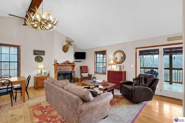 775 Penn Run Road, Bee Spring, KY 42207