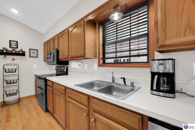 775 Penn Run Road, Bee Spring, KY 42207