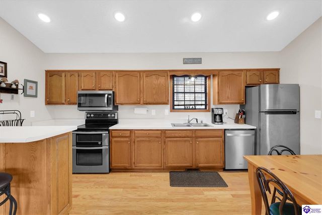 775 Penn Run Road, Bee Spring, KY 42207