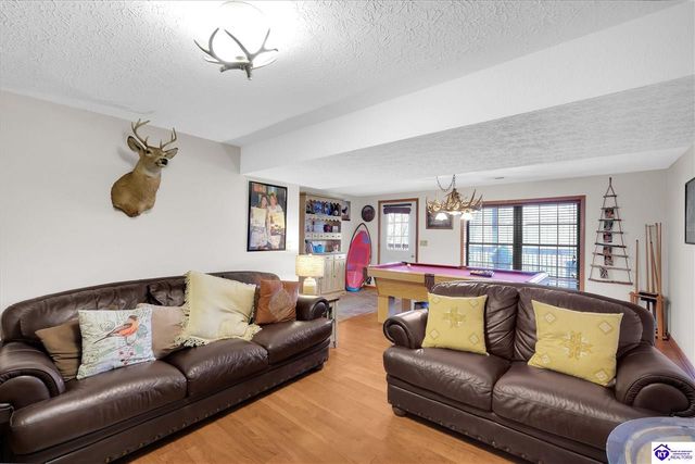 775 Penn Run Road, Bee Spring, KY 42207