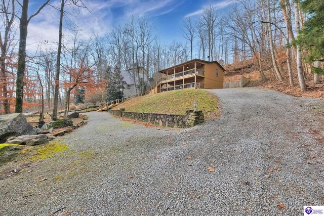 775 Penn Run Road, Bee Spring, KY 42207