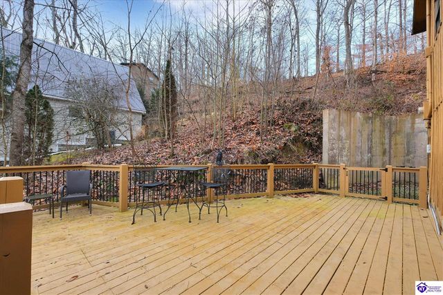 775 Penn Run Road, Bee Spring, KY 42207