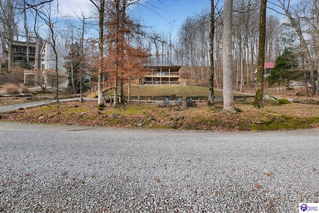 775 Penn Run Road, Bee Spring, KY 42207