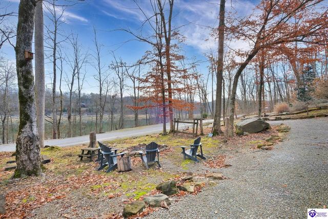 775 Penn Run Road, Bee Spring, KY 42207