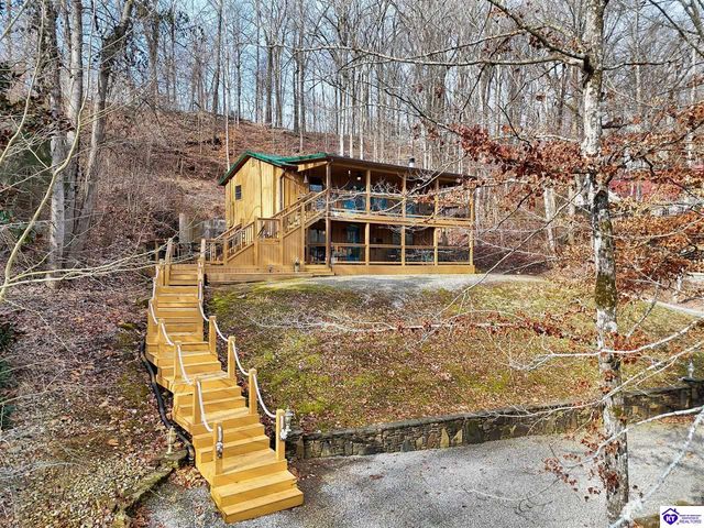775 Penn Run Road, Bee Spring, KY 42207