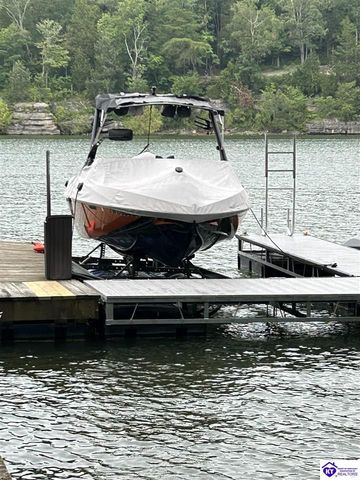 775 Penn Run Road, Bee Spring, KY 42207