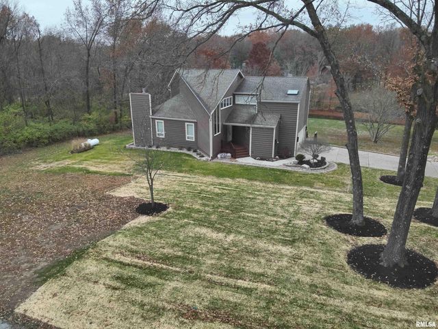 16429 N Hawthorne Hills Drive, Mt Vernon, IL 62864