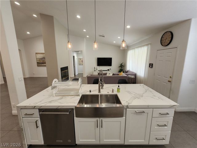 417 Obsidian Street, Las Vegas, NV 89145