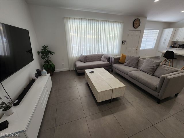 417 Obsidian Street, Las Vegas, NV 89145