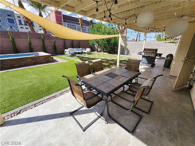 417 Obsidian Street, Las Vegas, NV 89145