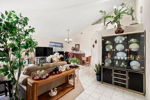 117 Shady Oak Road, San Diego, CA 92114