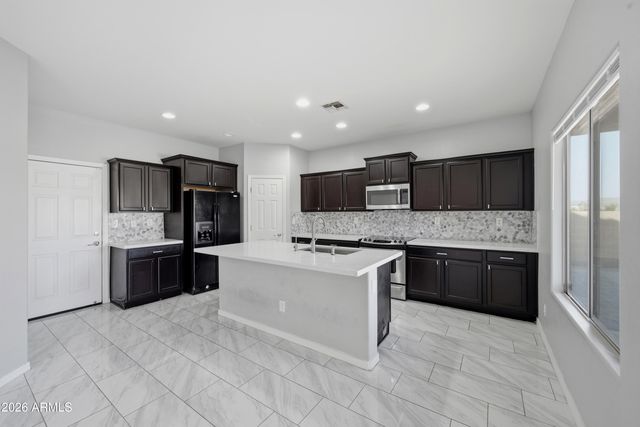 2546 W Cordia Lane, Phoenix, AZ 85085