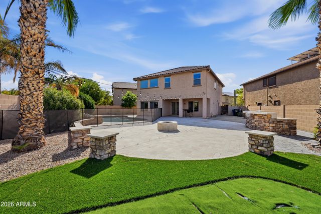 2546 W Cordia Lane, Phoenix, AZ 85085