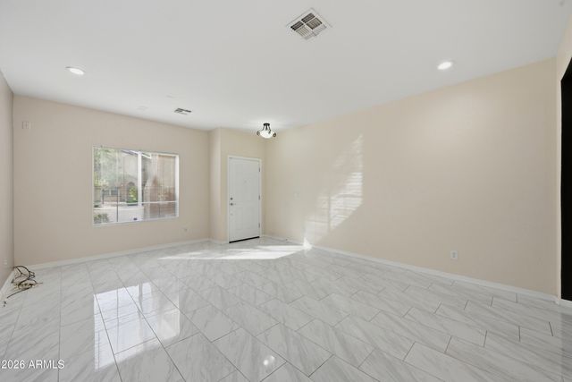 2546 W Cordia Lane, Phoenix, AZ 85085