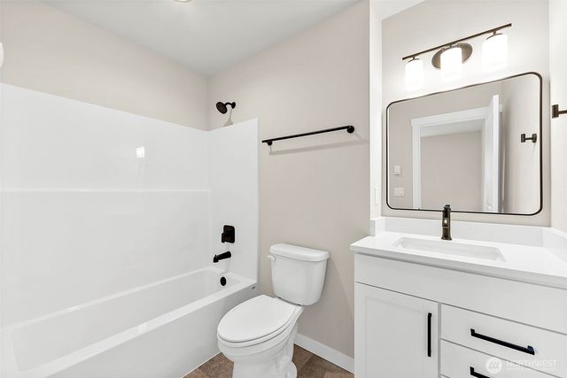 3111 3113 E Camellia Way, Port Orchard, WA 98366