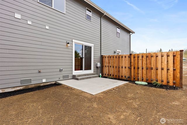 3111 3113 E Camellia Way, Port Orchard, WA 98366