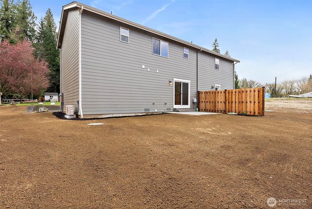3111 3113 E Camellia Way, Port Orchard, WA 98366