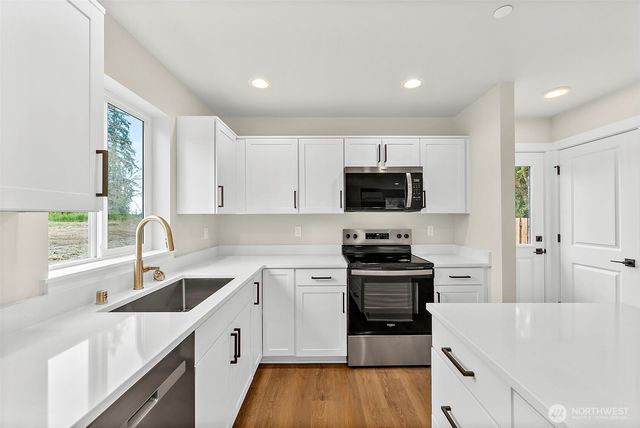 3111 3113 E Camellia Way, Port Orchard, WA 98366