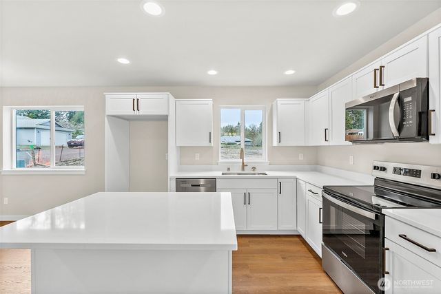 3111 3113 E Camellia Way, Port Orchard, WA 98366