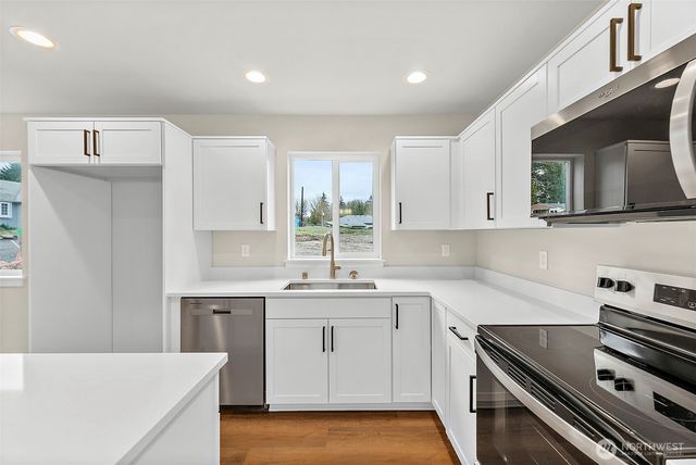3111 3113 E Camellia Way, Port Orchard, WA 98366