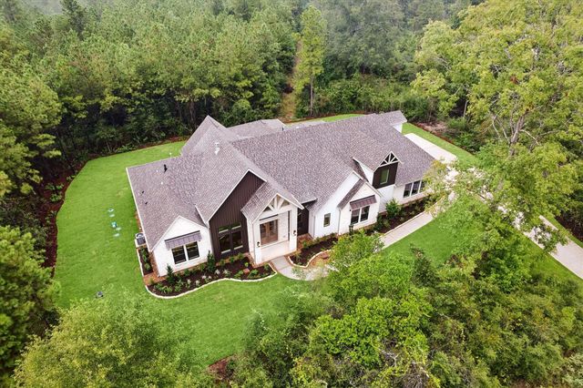11843 Grand North Road, Willis, TX 77378