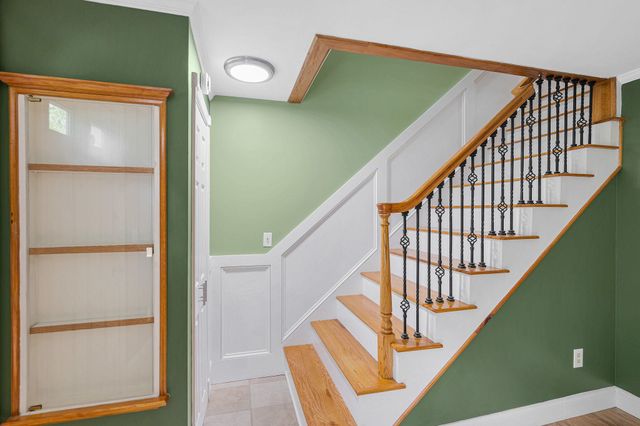 94 Granite Street, Londonderry, NH 03053