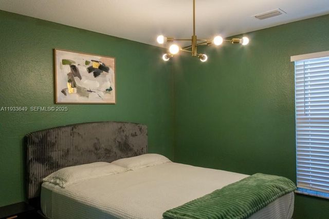 765 NW 77th St 0, Miami, FL 33150