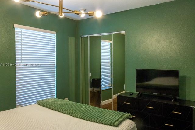 765 NW 77th St 0, Miami, FL 33150