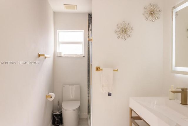 765 NW 77th St 0, Miami, FL 33150