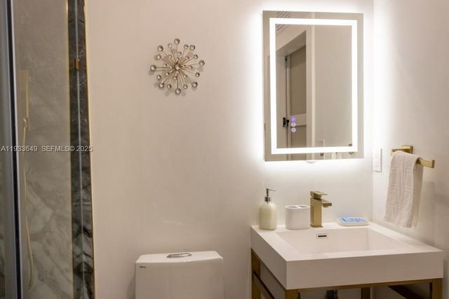 765 NW 77th St 0, Miami, FL 33150