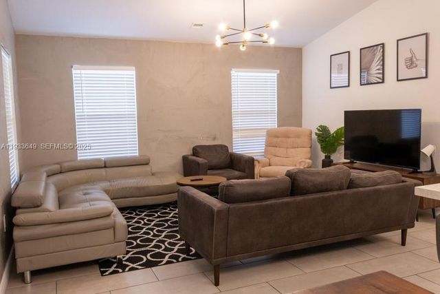 765 NW 77th St 0, Miami, FL 33150