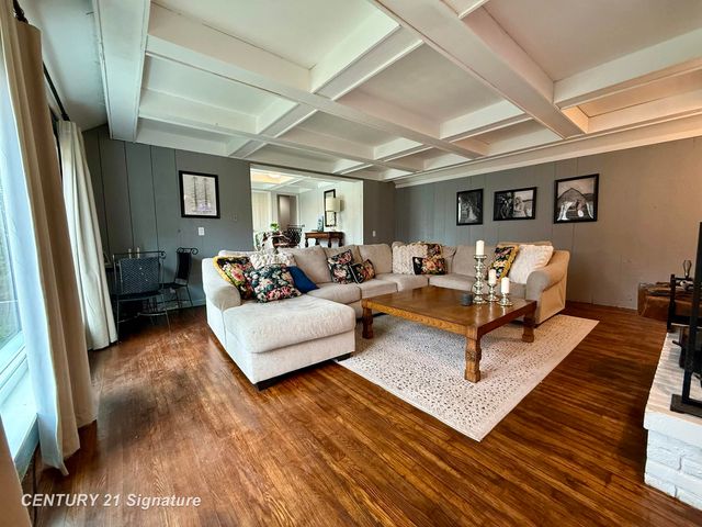 1655 Coolidge Avenue, Saginaw, MI 48638