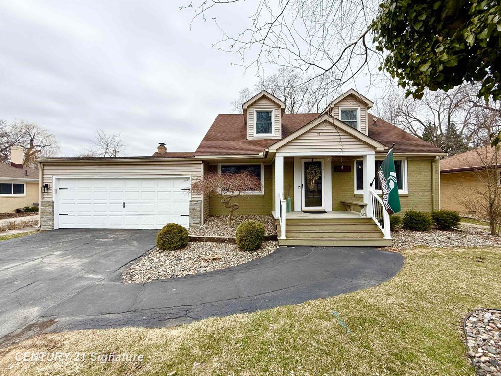 1655 Coolidge Avenue, Saginaw, MI 48638