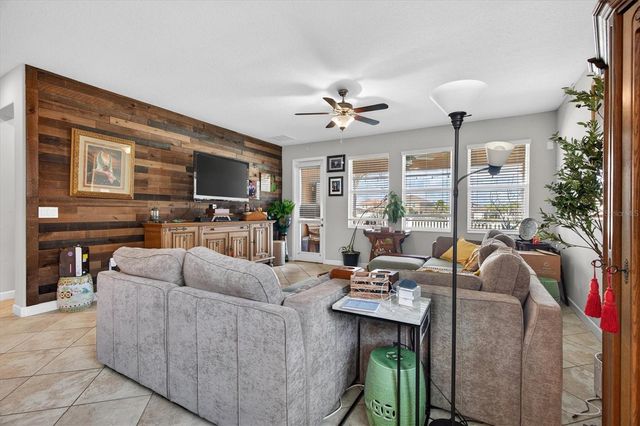 11762 WINTERSET COVE DRIVE, Riverview, FL 33579