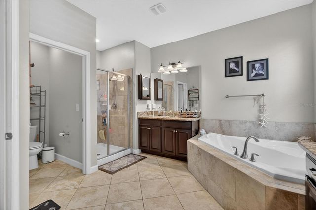 11762 WINTERSET COVE DRIVE, Riverview, FL 33579