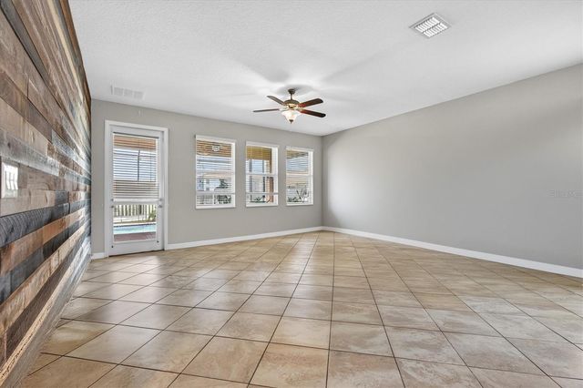 11762 WINTERSET COVE DRIVE, Riverview, FL 33579