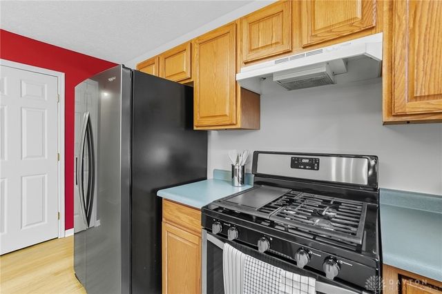 1384 Lamplighter Lane, Fairborn, OH 45324