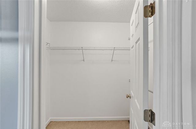 1384 Lamplighter Lane, Fairborn, OH 45324