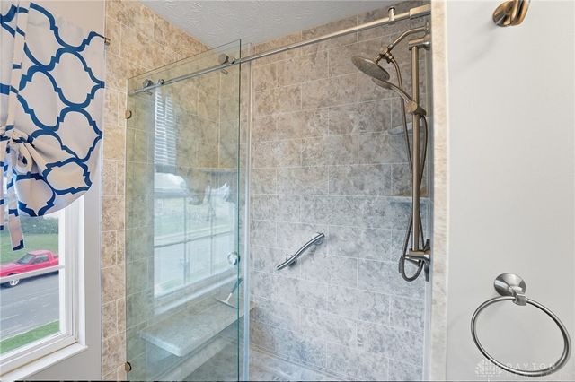 1384 Lamplighter Lane, Fairborn, OH 45324