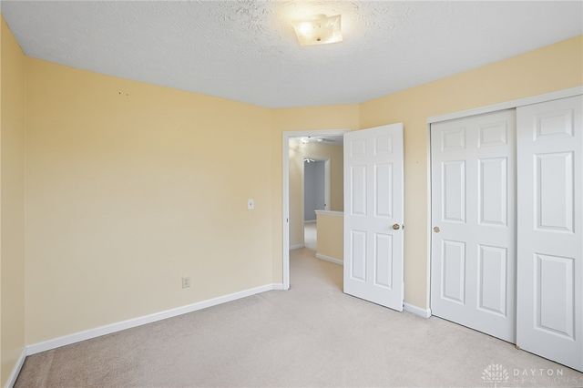 1384 Lamplighter Lane, Fairborn, OH 45324