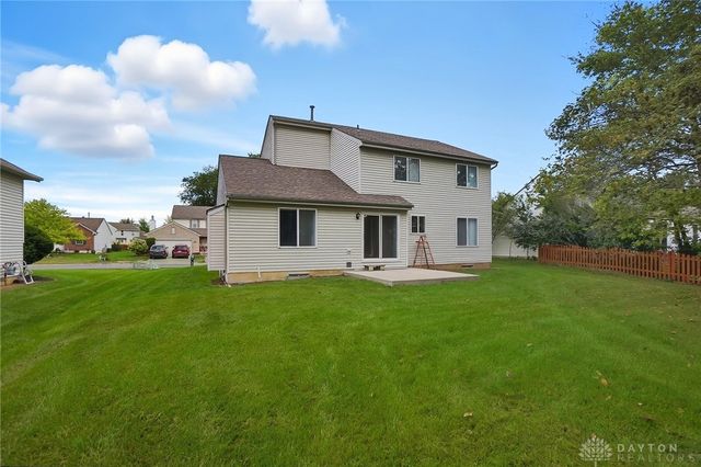 1384 Lamplighter Lane, Fairborn, OH 45324